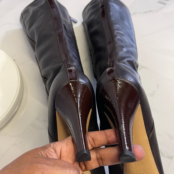 Authentic Gucci dark brown leather boots - Picture 4 of 9